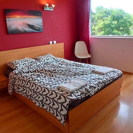 Arode Villa Ovidius - Apartments บัลชิค ภายนอก รูปภาพ
