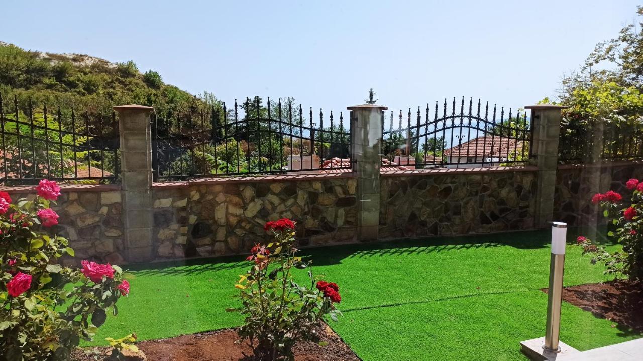 Arode Villa Ovidius - Apartments บัลชิค ภายนอก รูปภาพ