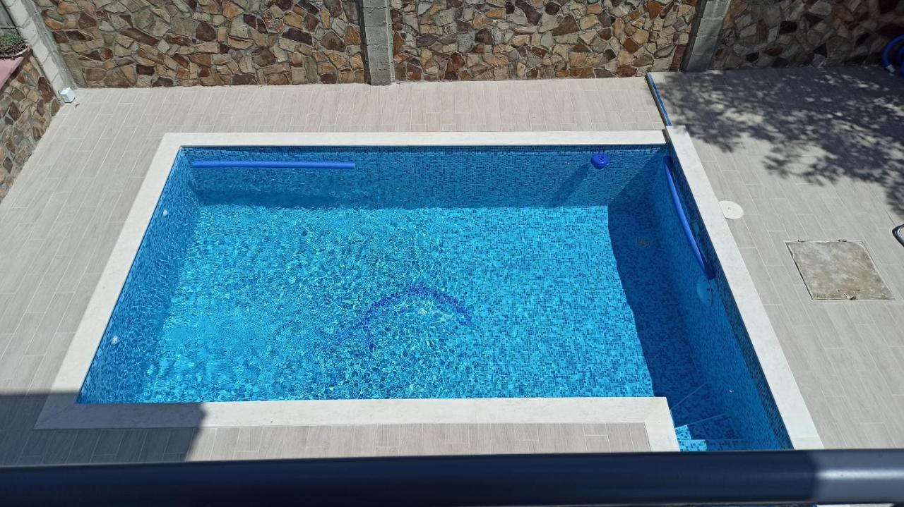 Arode Villa Ovidius - Apartments บัลชิค ภายนอก รูปภาพ