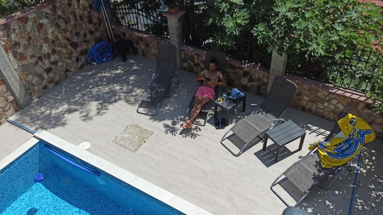 Arode Villa Ovidius - Apartments บัลชิค ภายนอก รูปภาพ