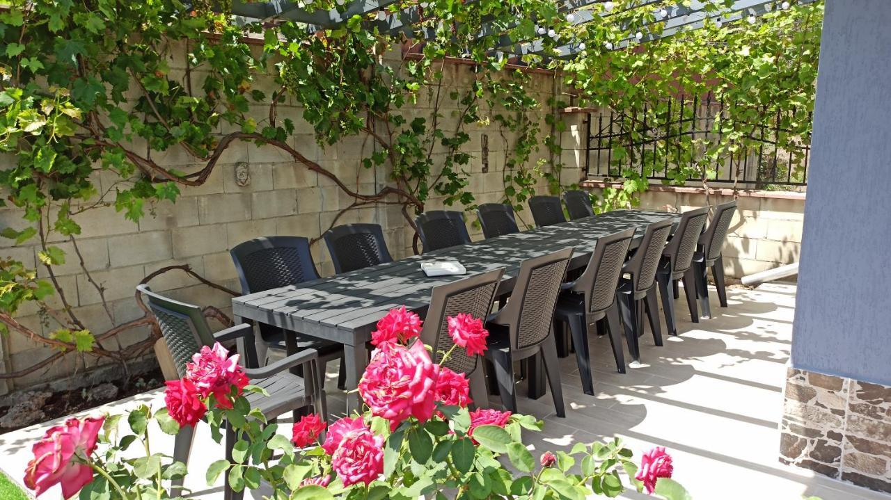 Arode Villa Ovidius - Apartments บัลชิค ภายนอก รูปภาพ